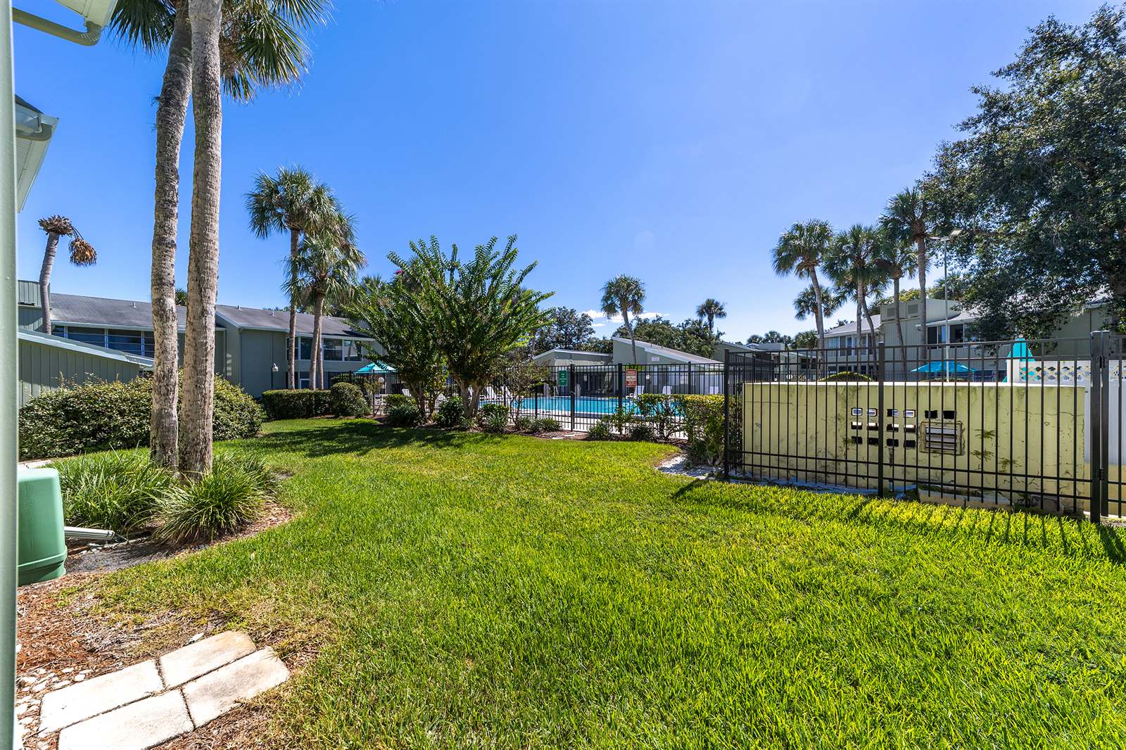 563 Fairways Drive, Ocala, FL 34472