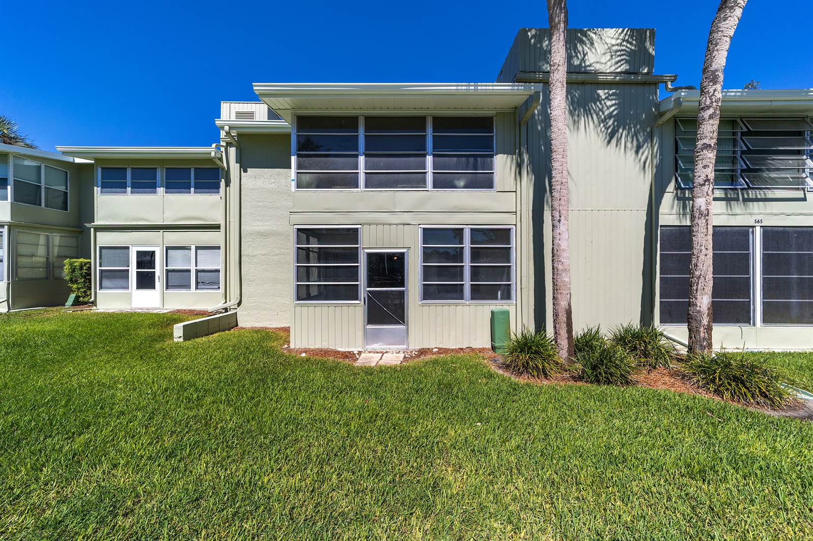 563 Fairways Drive, Ocala, FL 34472