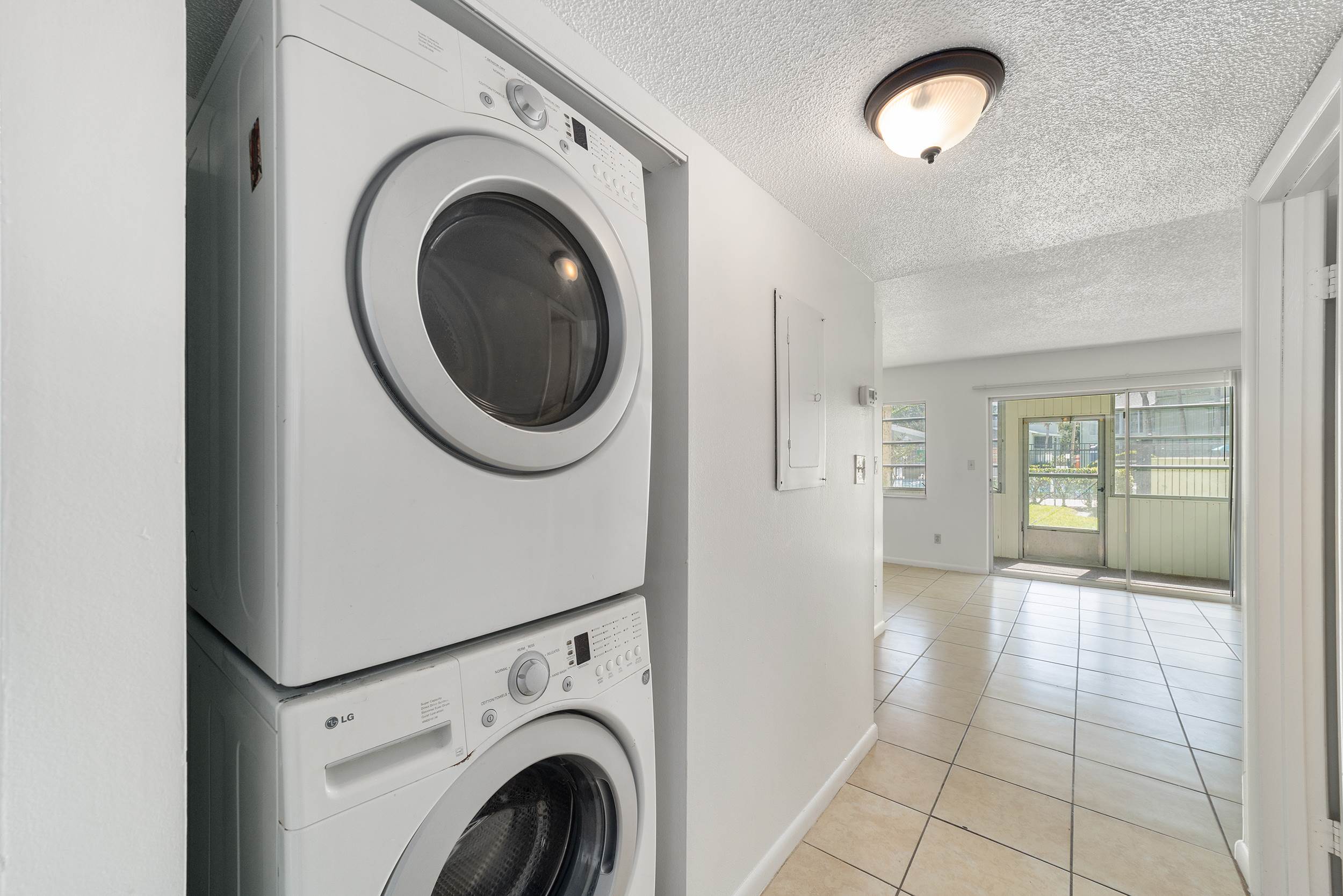 563 Fairways Drive, Ocala, FL 34472