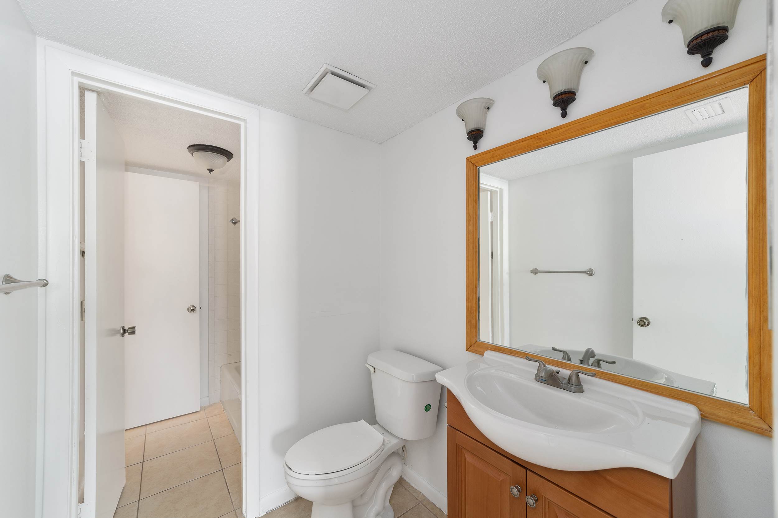 563 Fairways Drive, Ocala, FL 34472