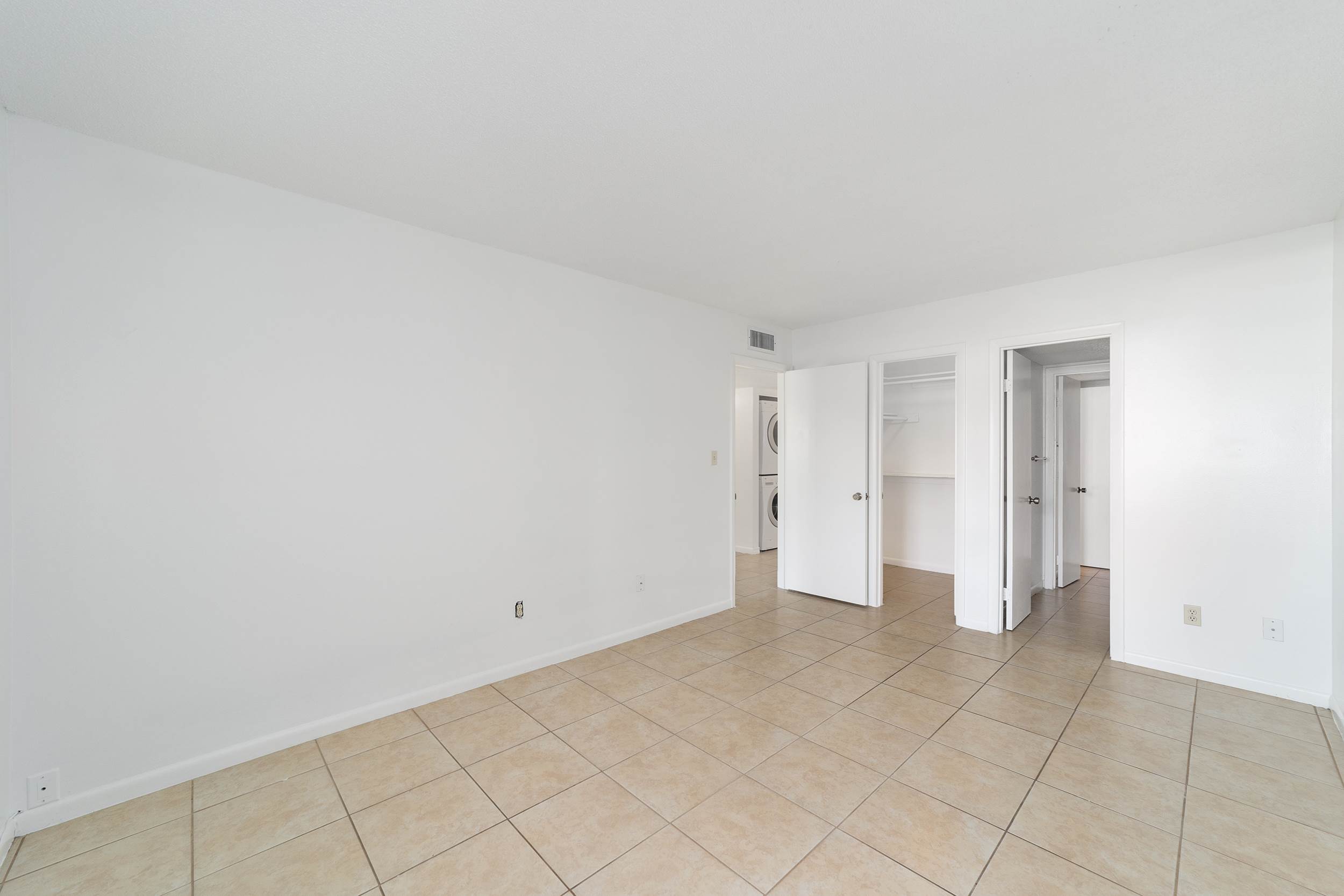 563 Fairways Drive, Ocala, FL 34472