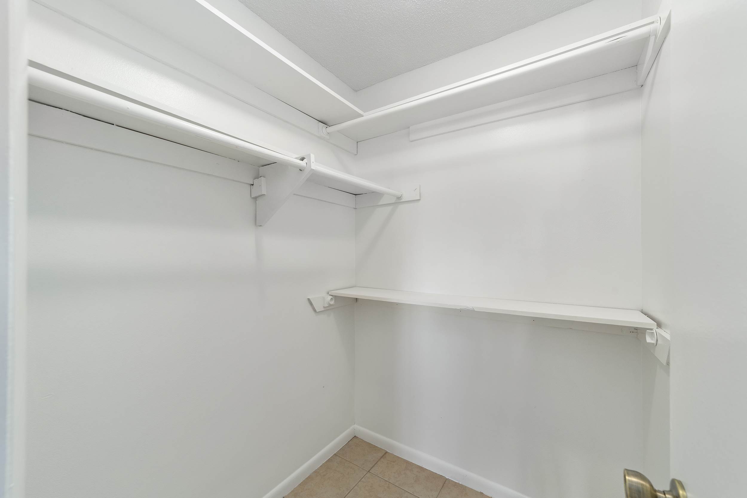 563 Fairways Drive, Ocala, FL 34472