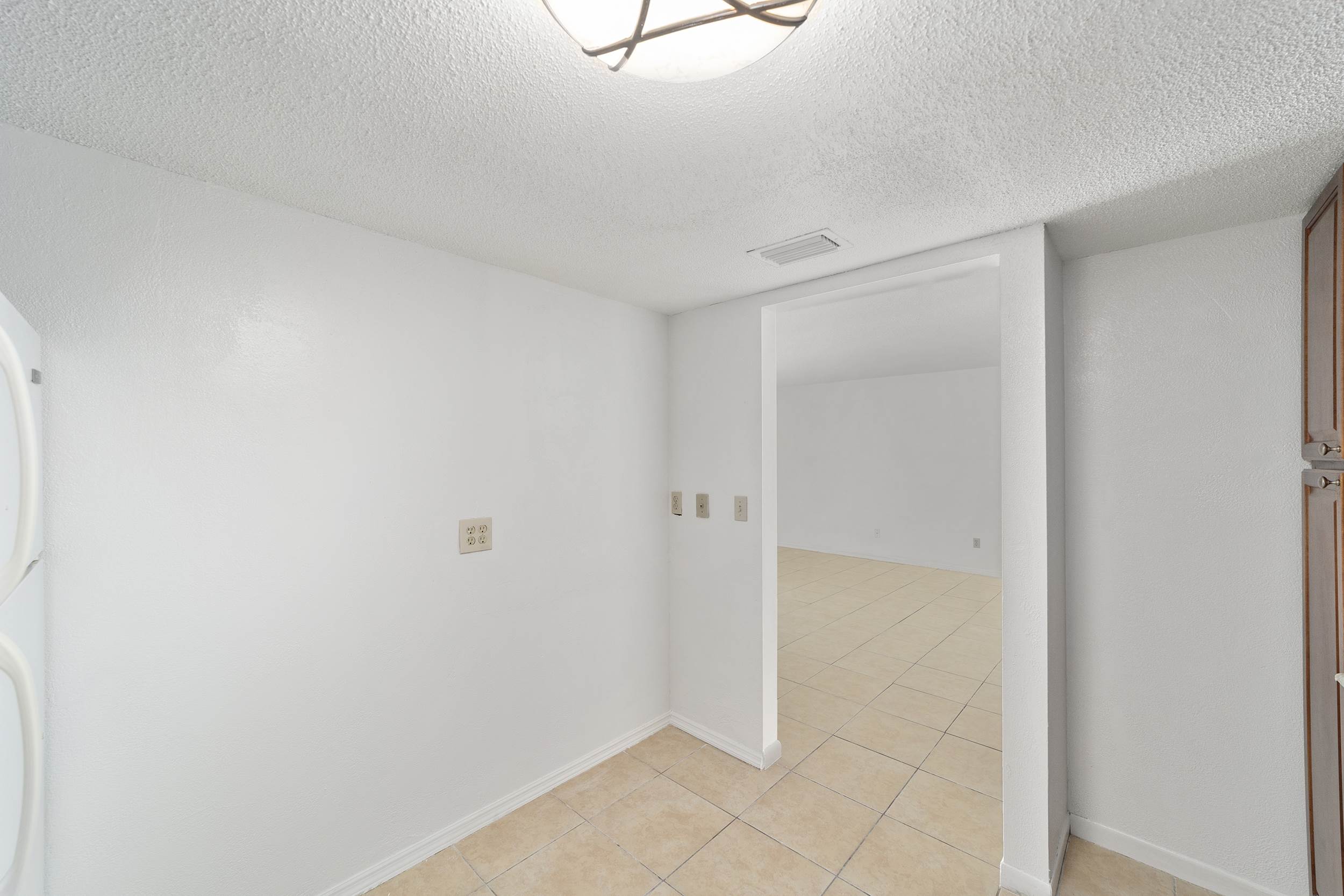 563 Fairways Drive, Ocala, FL 34472