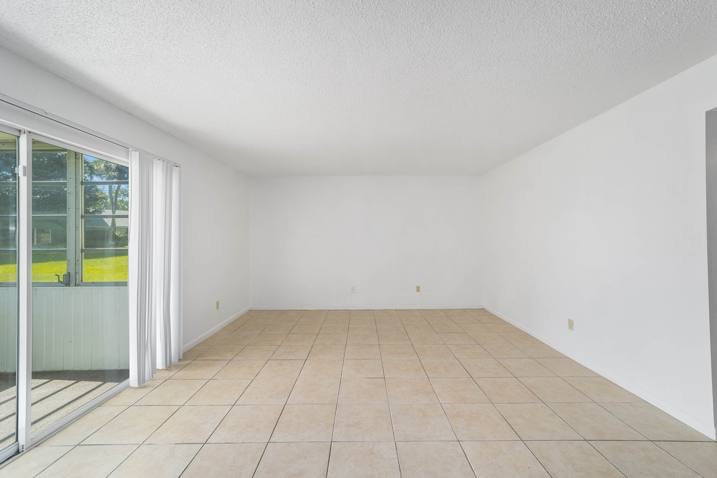 563 Fairways Drive, Ocala, FL 34472