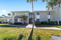 563 Fairways Drive, Ocala, FL 34472