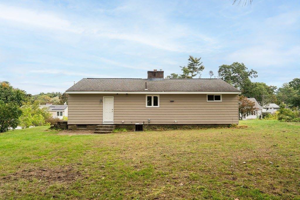 5 Starlight Ave, Chelmsford, MA 01824