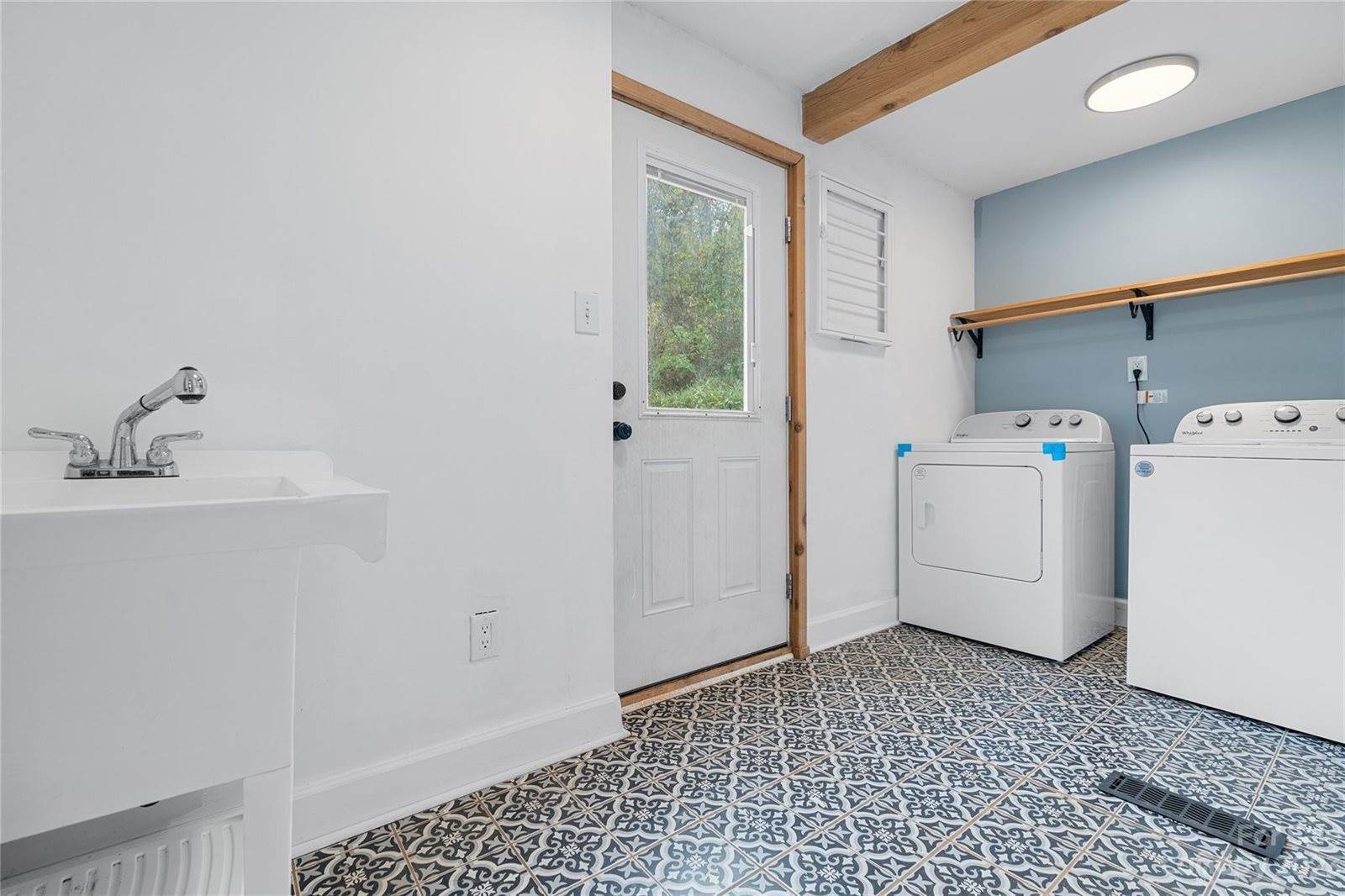 2638 Gabriels Creek Road, Mars Hill, NC 28754