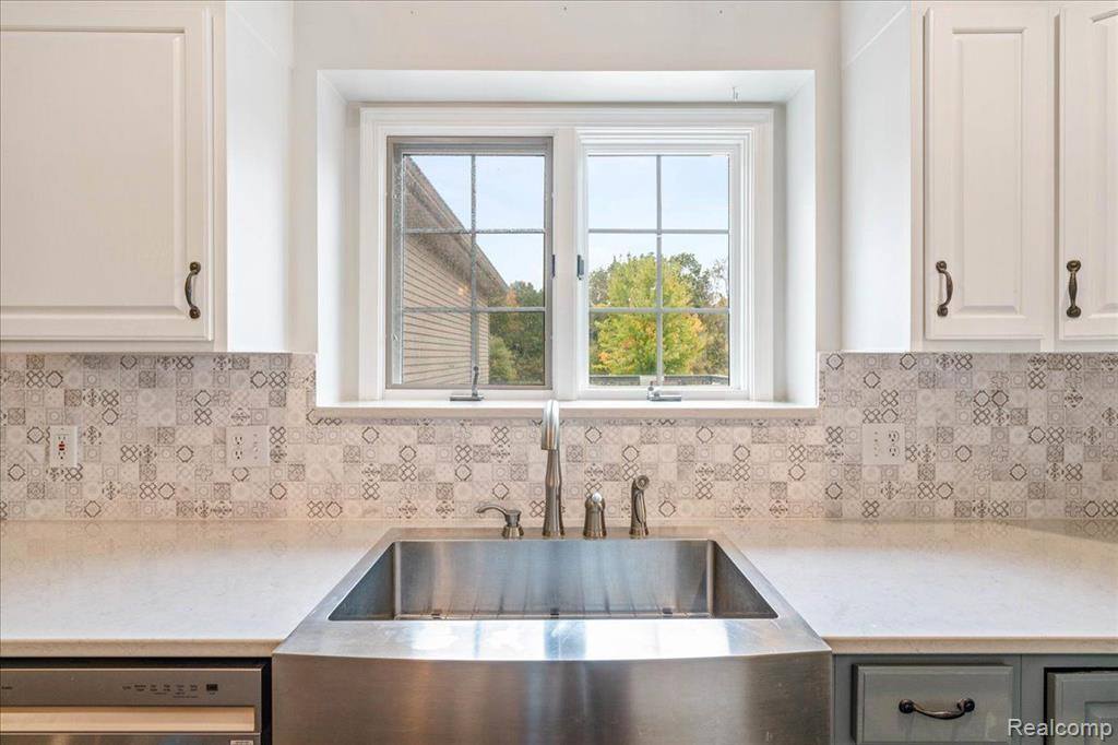 3707 Westphal Road, Genoa Township, MI 48843