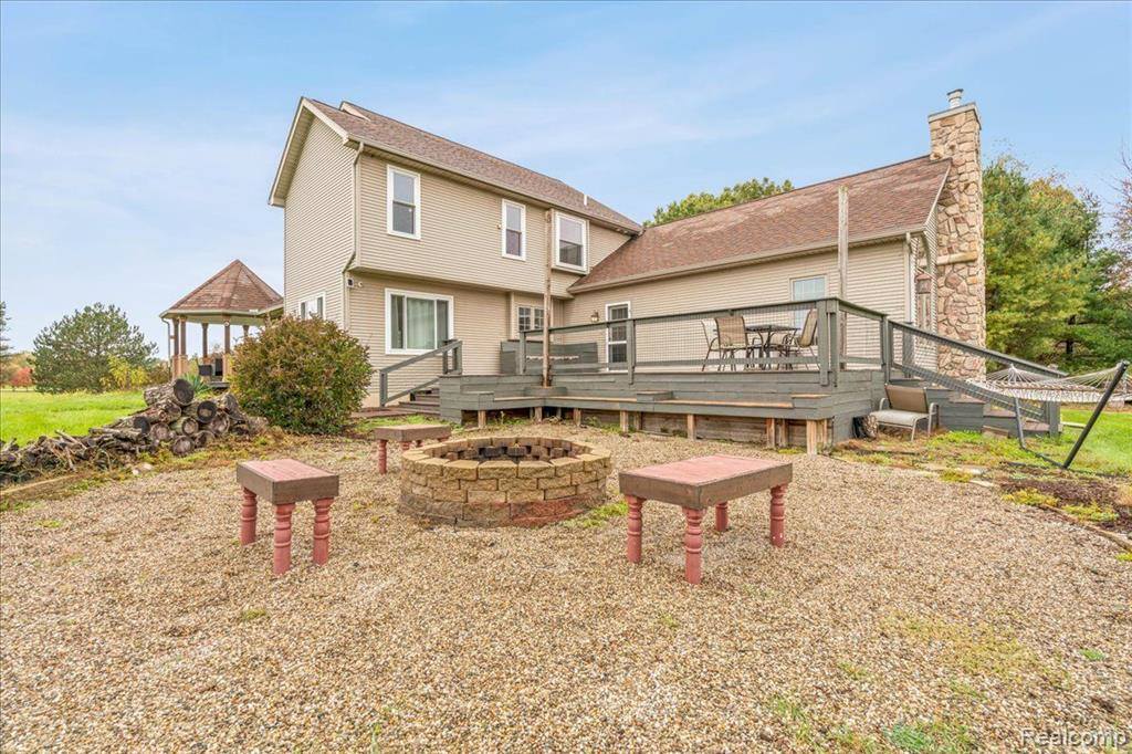 3707 Westphal Road, Genoa Township, MI 48843