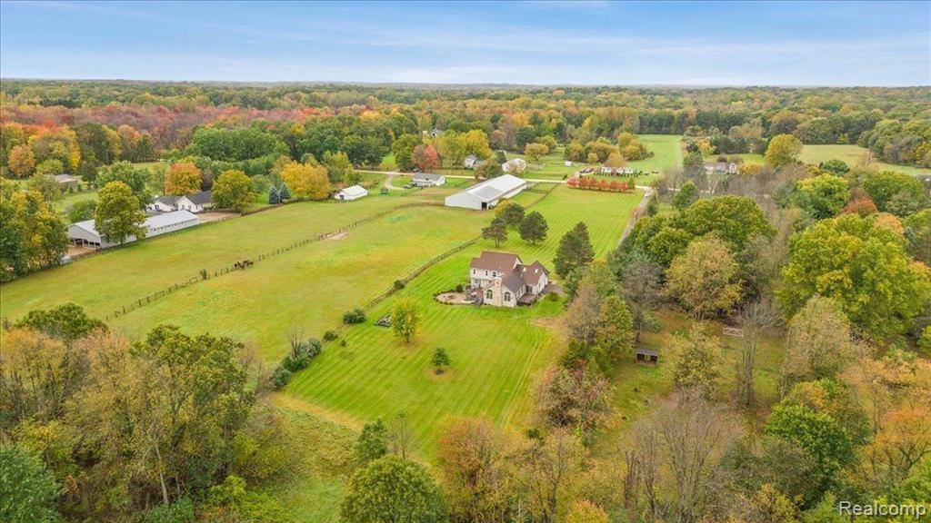 3707 Westphal Road, Genoa Township, MI 48843