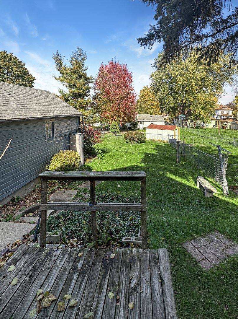 1345 South Galena Avenue, Freeport, IL 61032