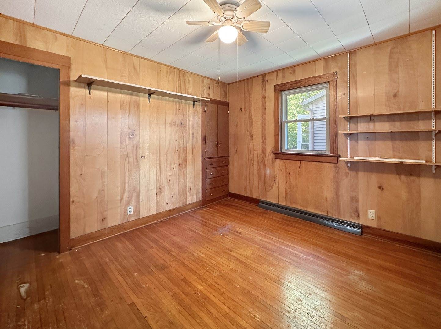 1345 South Galena Avenue, Freeport, IL 61032