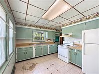 1345 South Galena Avenue, Freeport, IL 61032