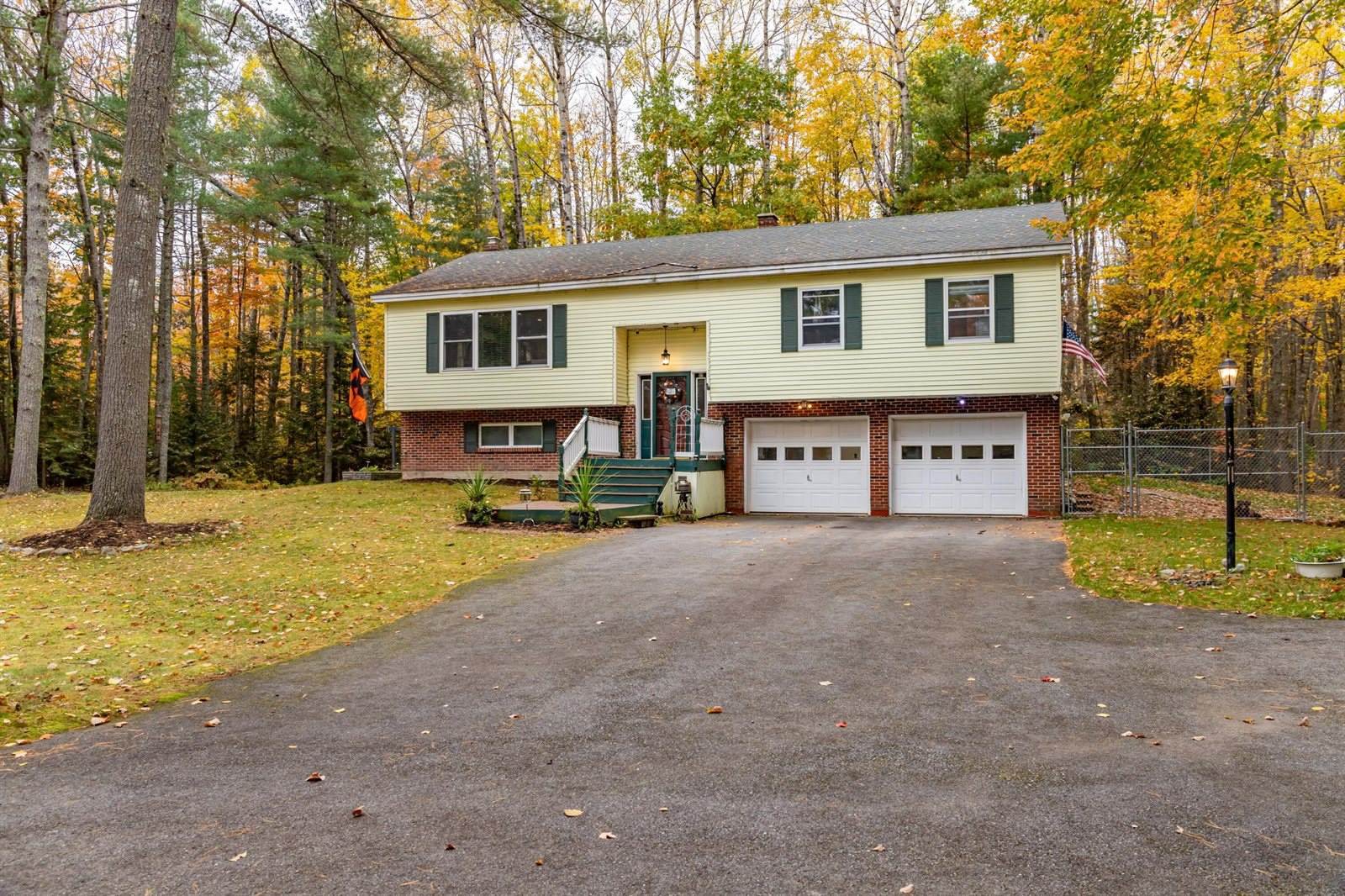 17 Brian Drive, Brewer, ME 04412