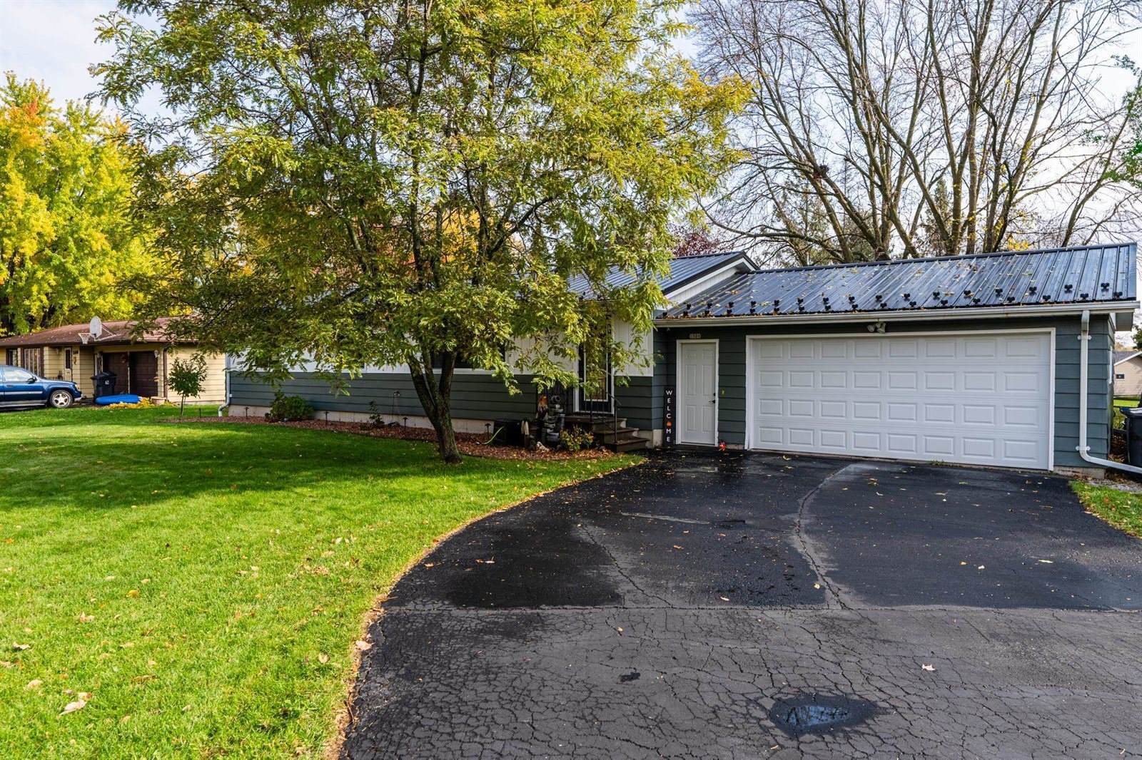 1509 Carmen Drive, Marshfield, WI 54449