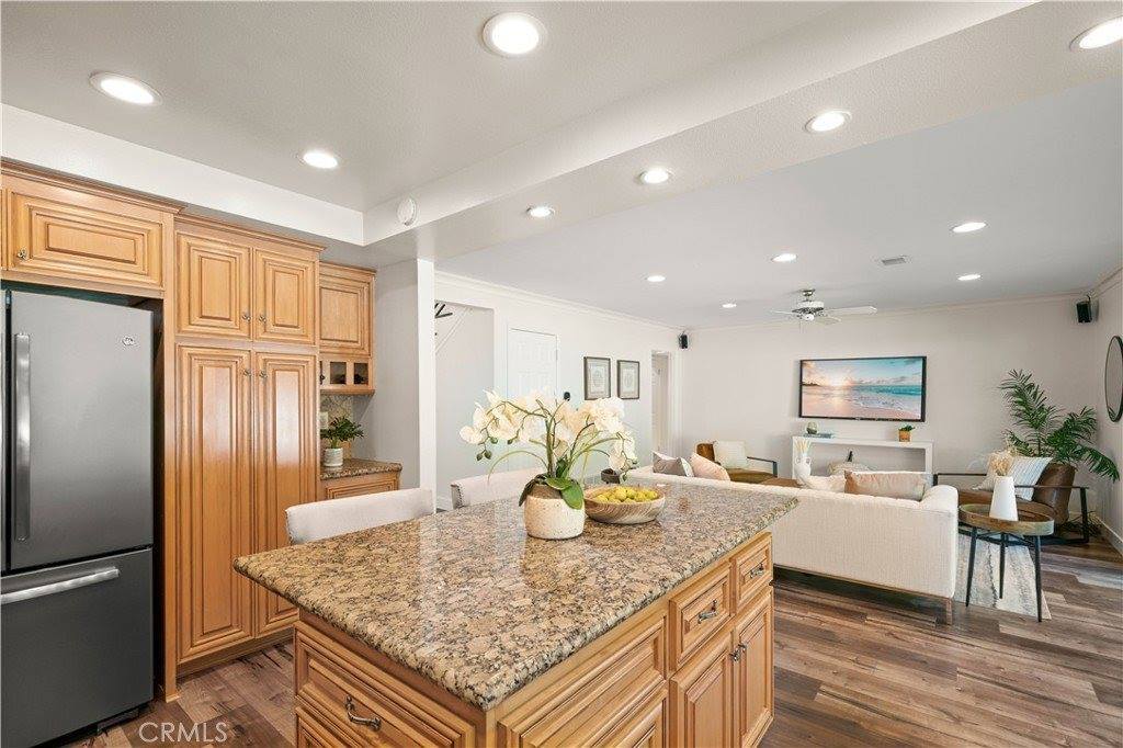 27049 Esward Drive, Calabasas, CA 91301