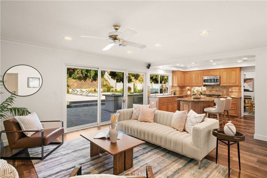 27049 Esward Drive, Calabasas, CA 91301