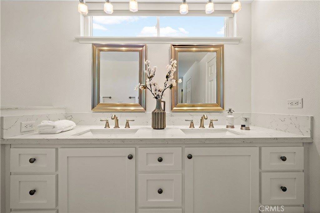 27049 Esward Drive, Calabasas, CA 91301