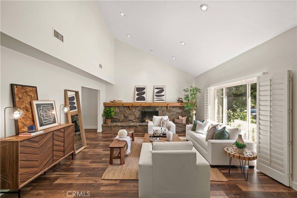 27049 Esward Drive, Calabasas, CA 91301