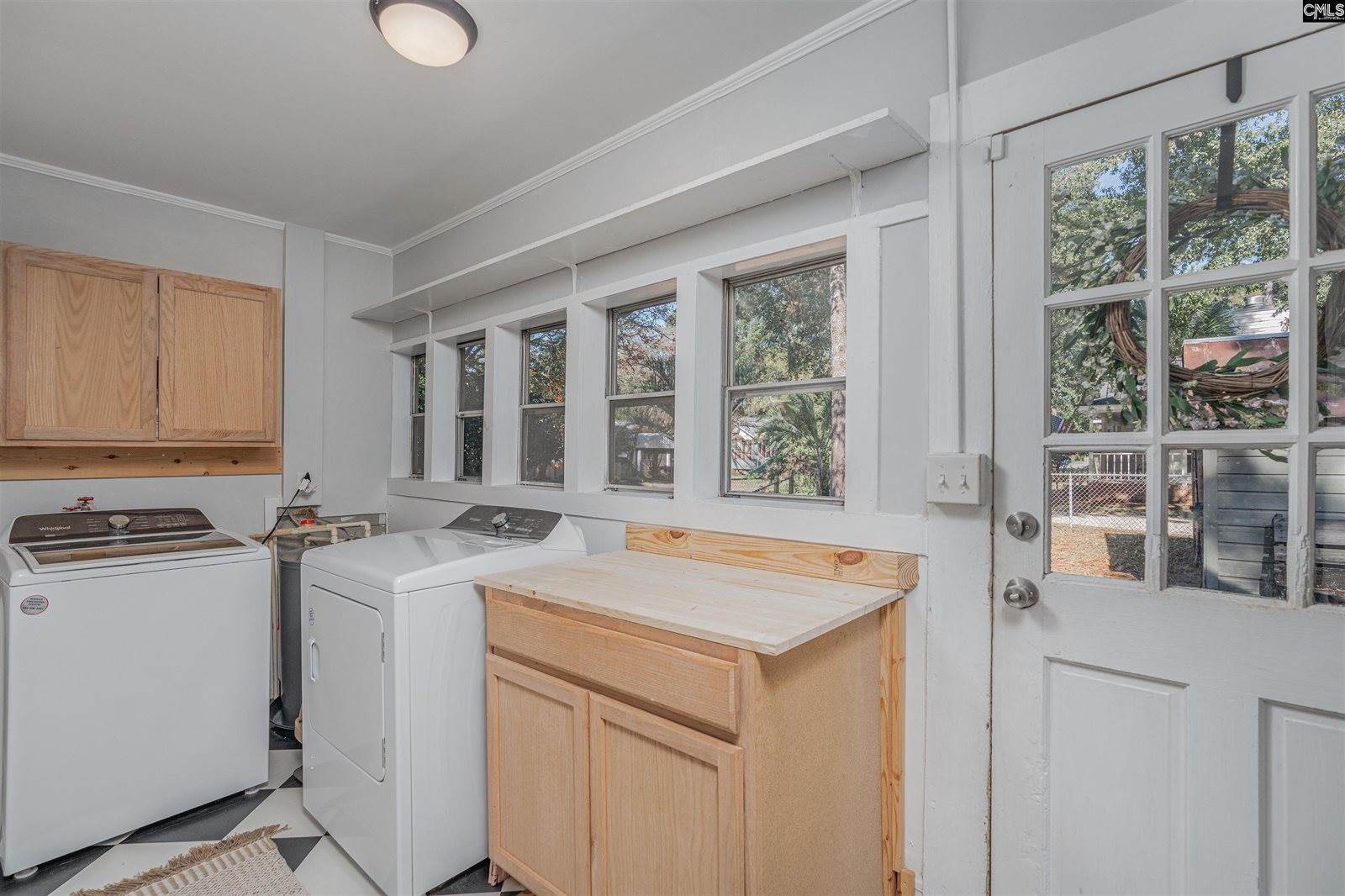 1532 Crapps, West Columbia, SC 29169