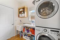 3516 Woodmont Park Ln, Louisville, KY 40245