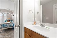 3516 Woodmont Park Ln, Louisville, KY 40245