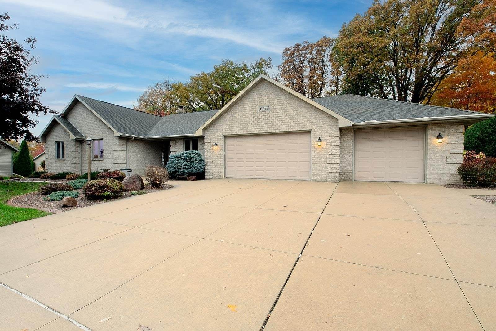 2517 Wilder Court, Green Bay, WI 54301