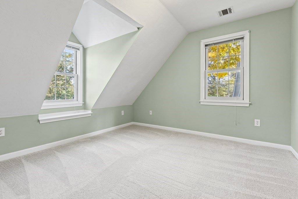 608 Main St, Medfield, MA 02052