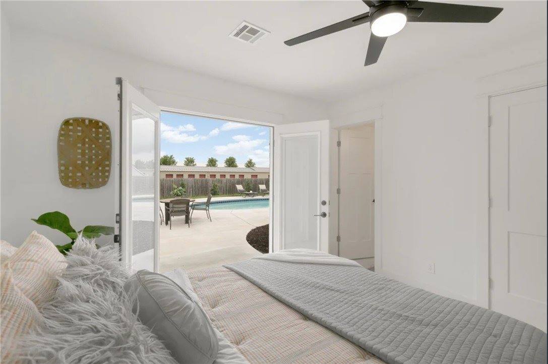 402 SW 20th Street, Bentonville, AR 72712