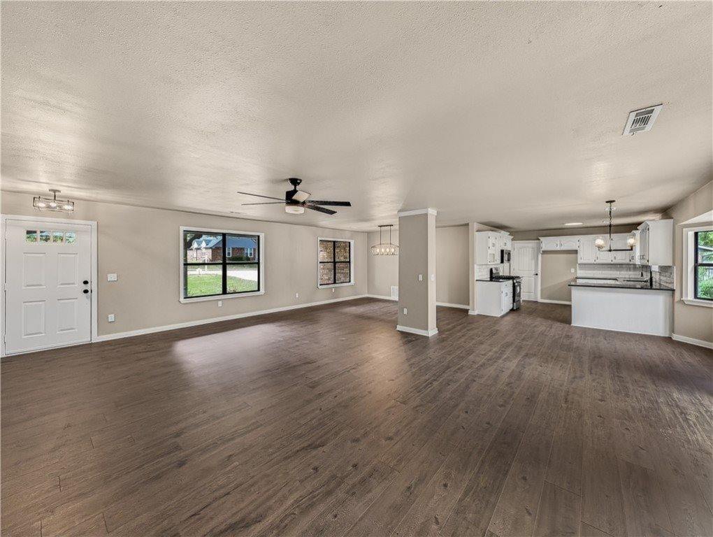 1703 Ridgecrest Street, Springdale, AR 72762