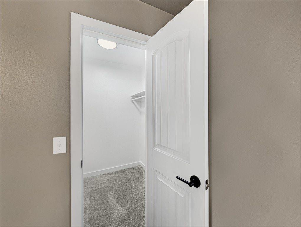 1703 Ridgecrest Street, Springdale, AR 72762