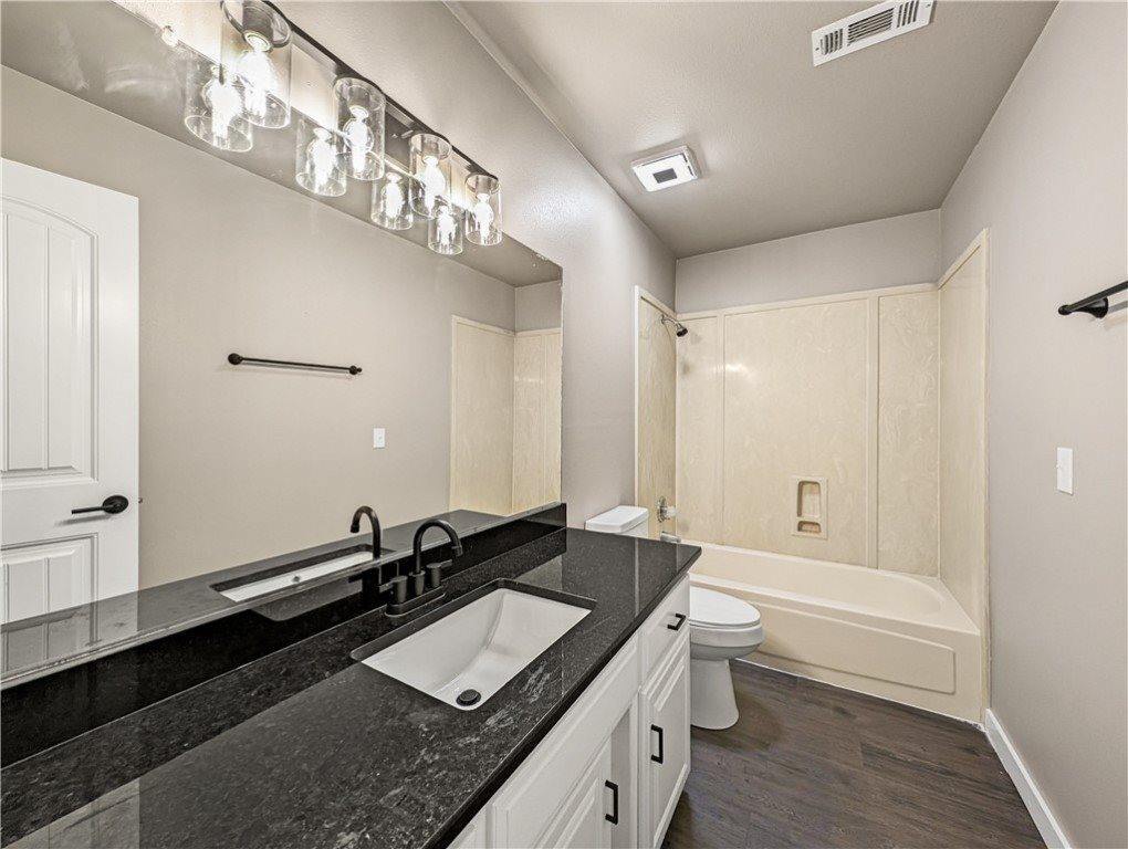 1703 Ridgecrest Street, Springdale, AR 72762