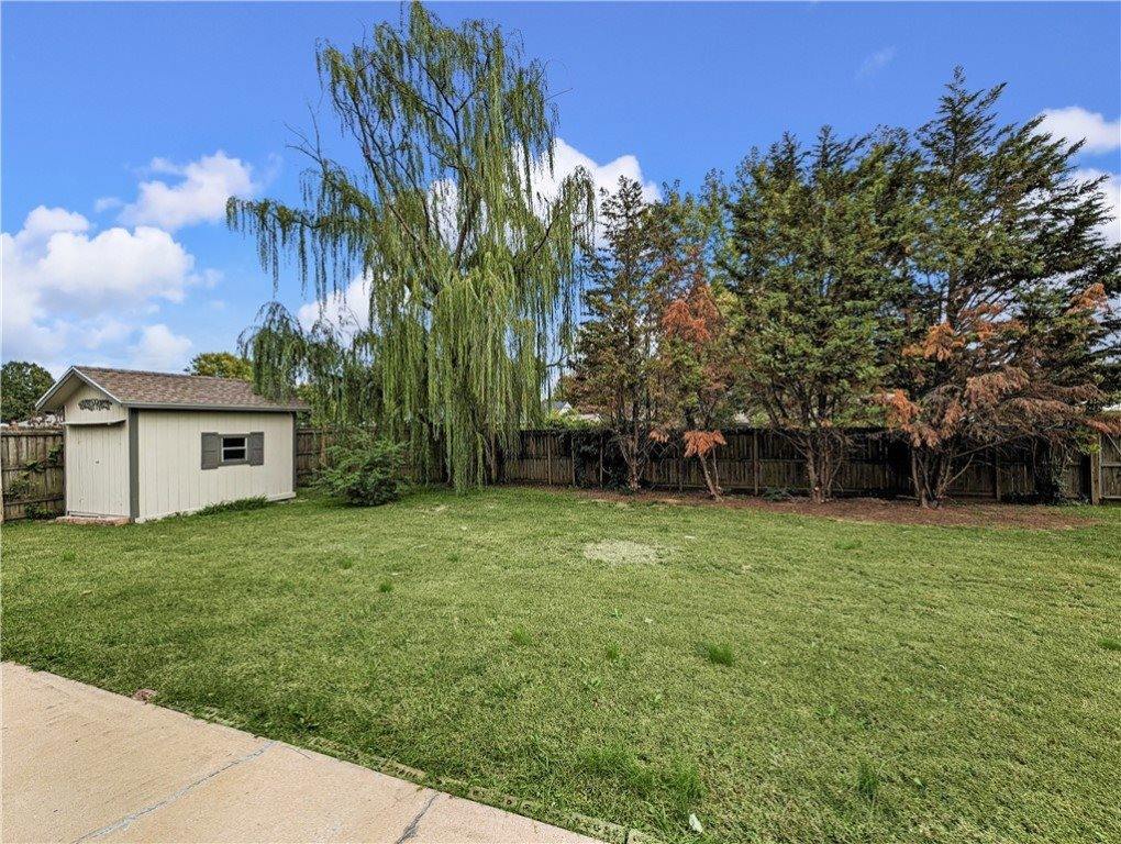 1703 Ridgecrest Street, Springdale, AR 72762