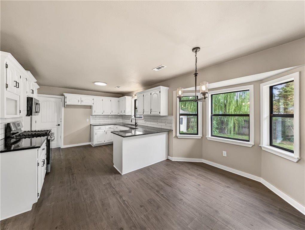 1703 Ridgecrest Street, Springdale, AR 72762