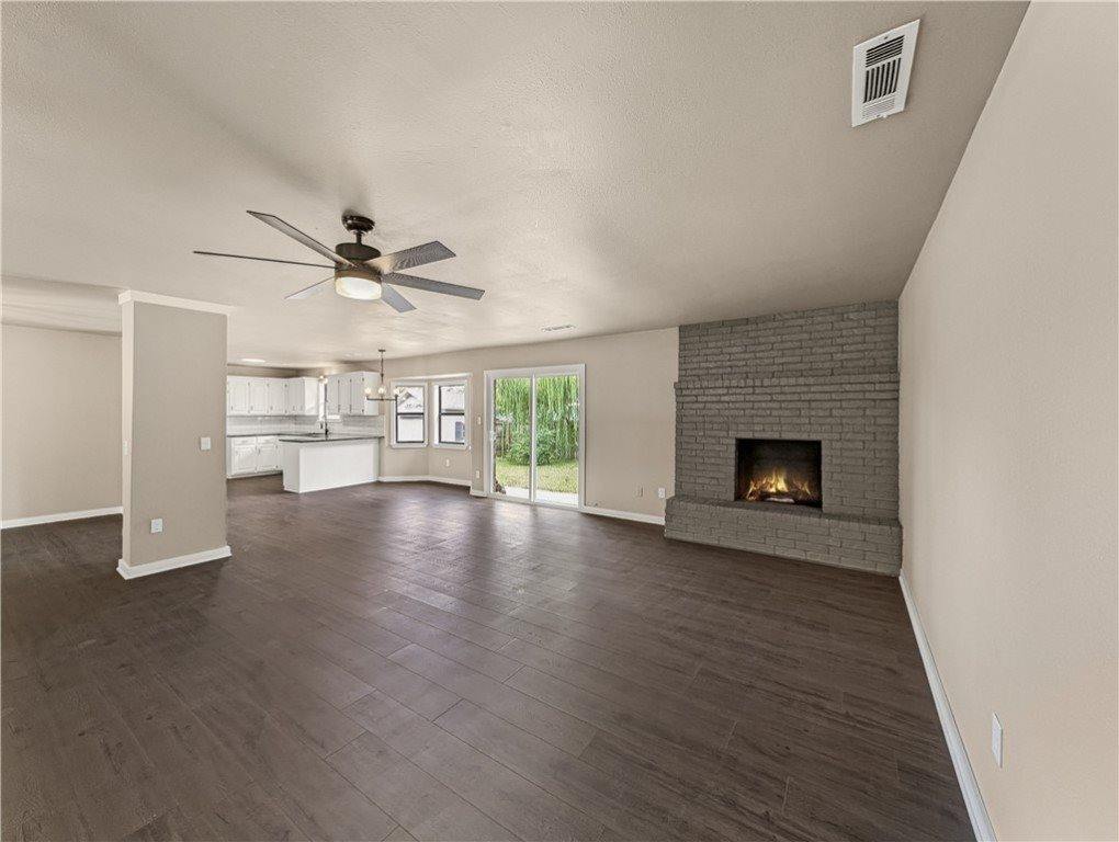 1703 Ridgecrest Street, Springdale, AR 72762