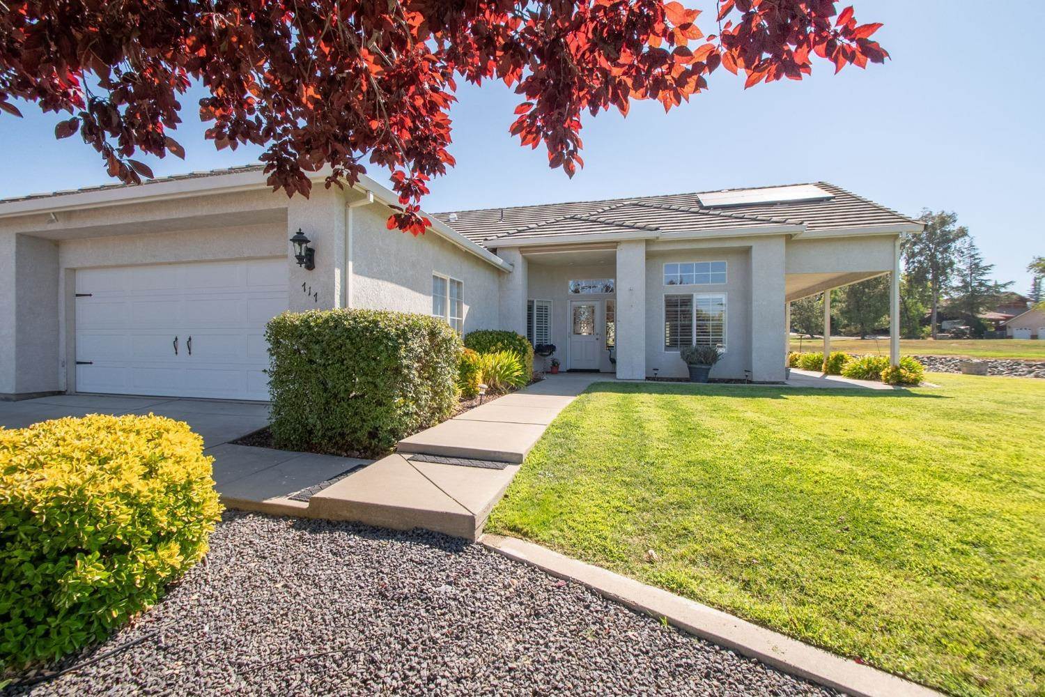 717 La Contenta Drive, Valley Springs, CA 95252