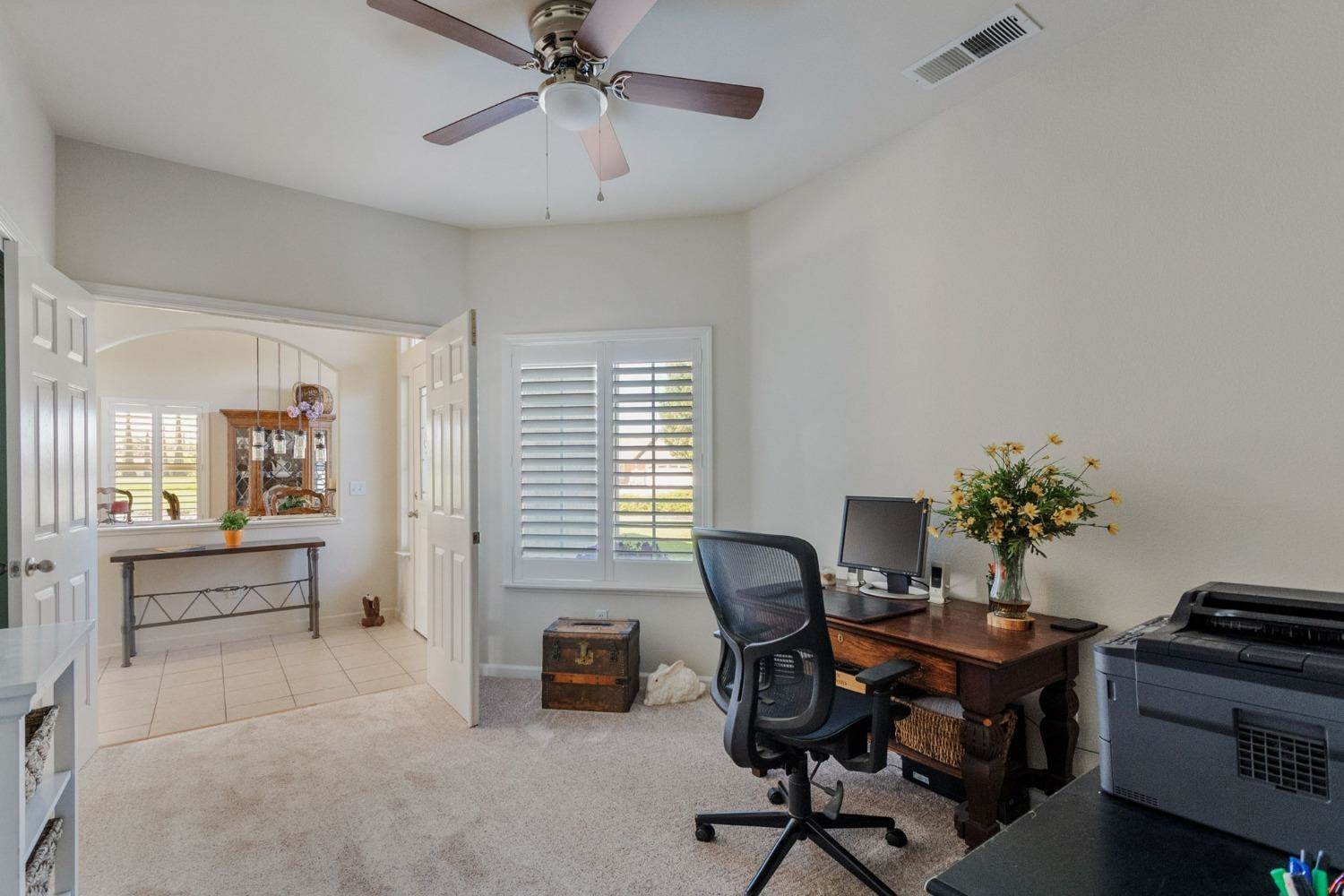 717 La Contenta Drive, Valley Springs, CA 95252