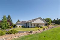 717 La Contenta Drive, Valley Springs, CA 95252