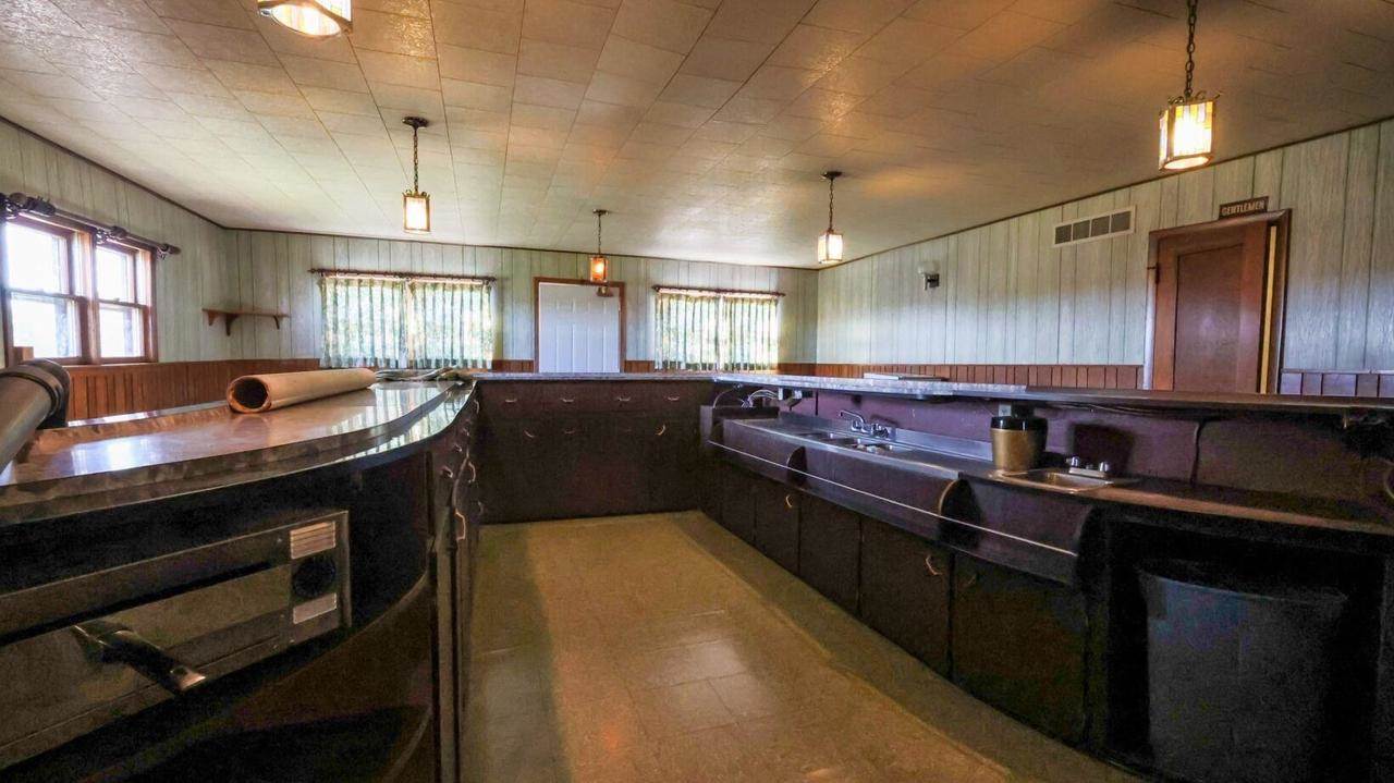 2405 State Highway 66, Rosholt, WI 54473