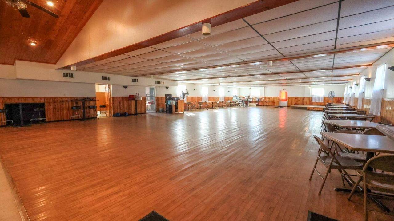 2405 State Highway 66, Rosholt, WI 54473