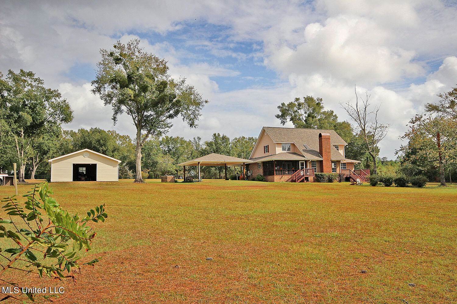 10269 Lake Breeze Lane, Pass Christian, MS 39571