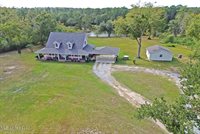 10269 Lake Breeze Lane, Pass Christian, MS 39571