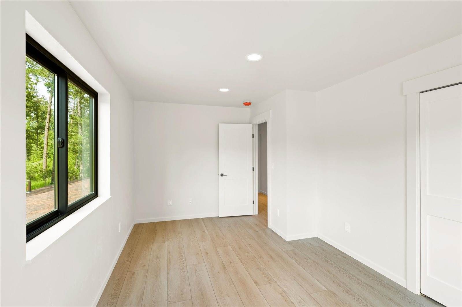 325 3rd Street, Kila, MT 59920