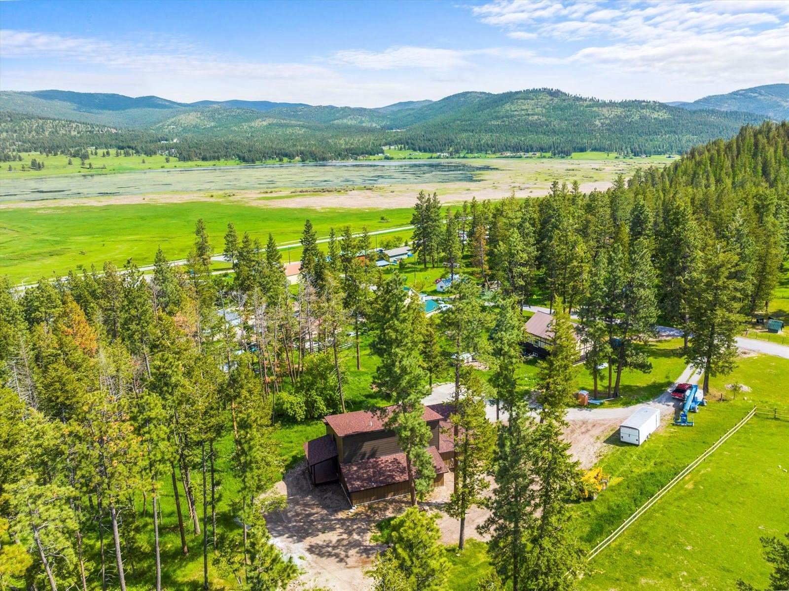 325 3rd Street, Kila, MT 59920