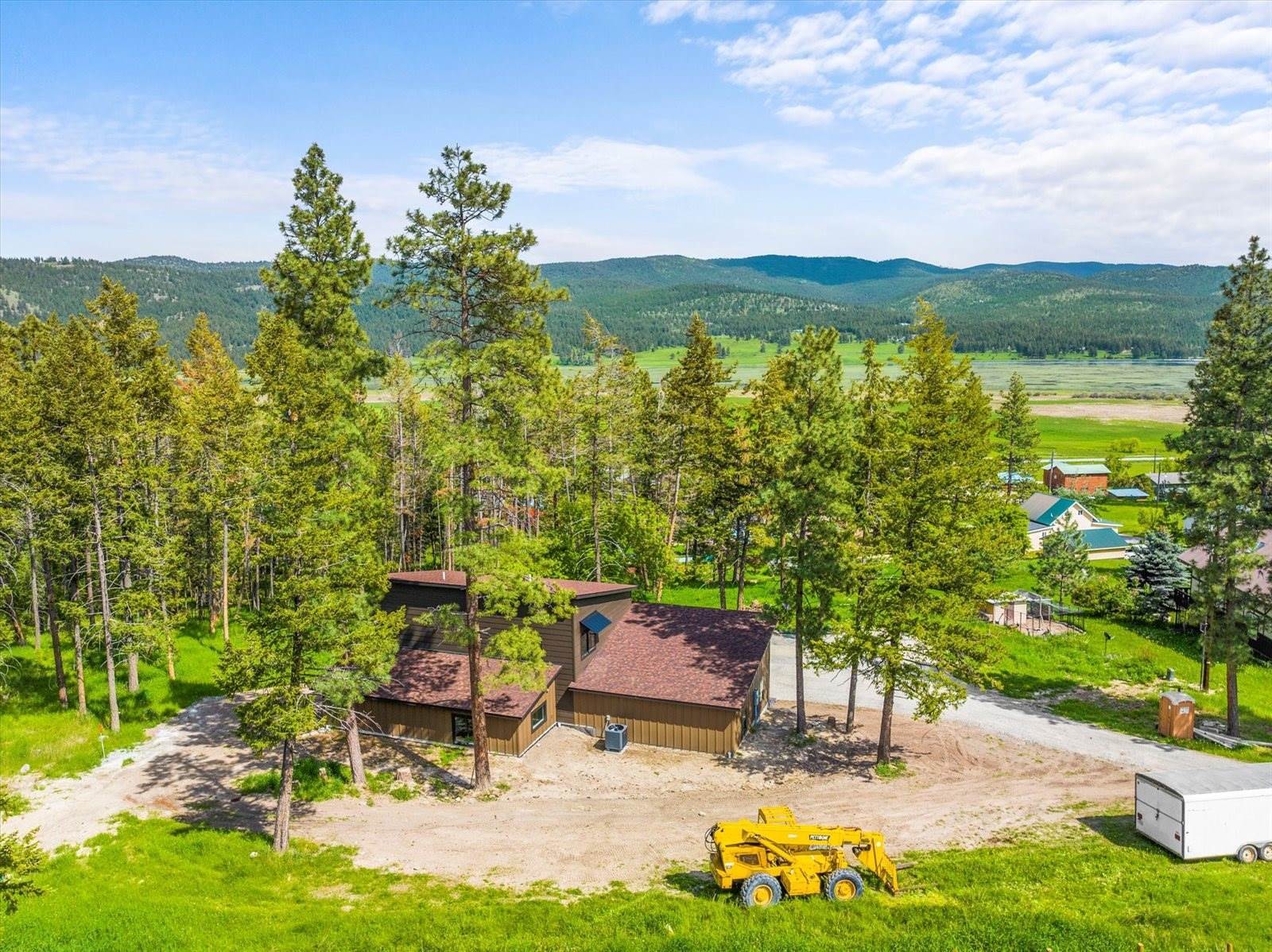 325 3rd Street, Kila, MT 59920