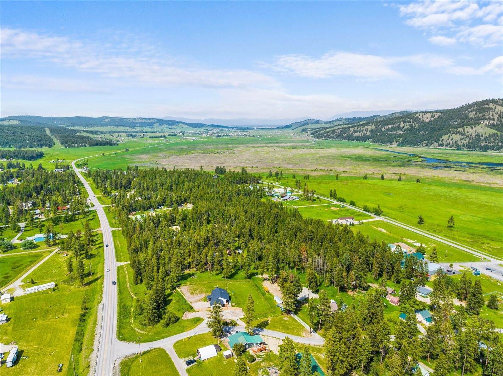 325 3rd Street, Kila, MT 59920