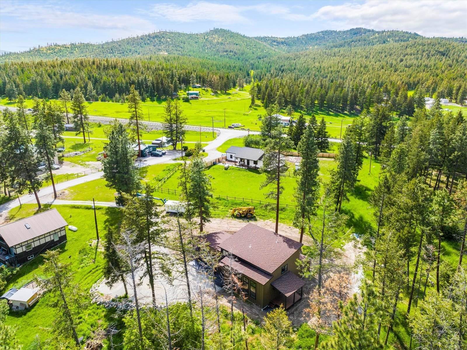 325 3rd Street, Kila, MT 59920