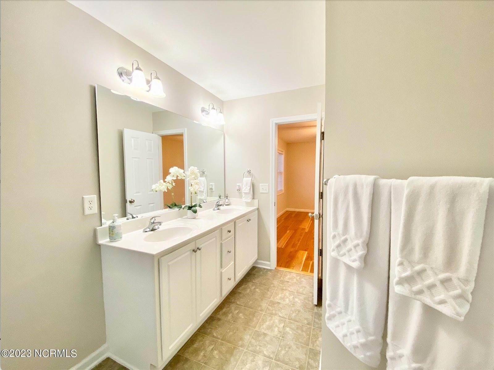 145 Sword Loop, Broadway, NC 27505