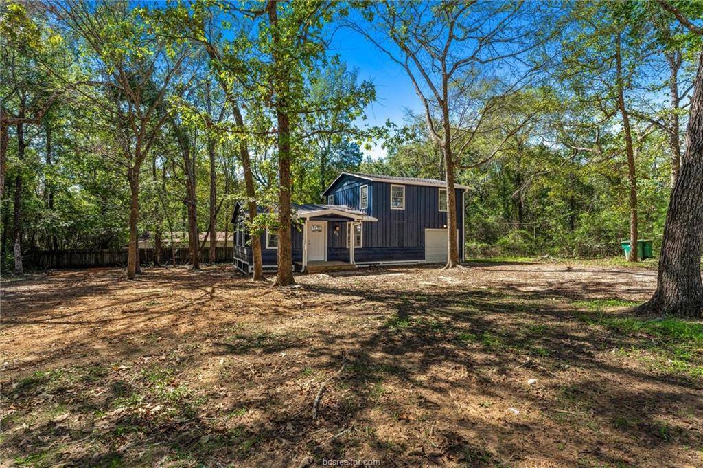 112 Seminole Drive, Montgomery, TX 77316