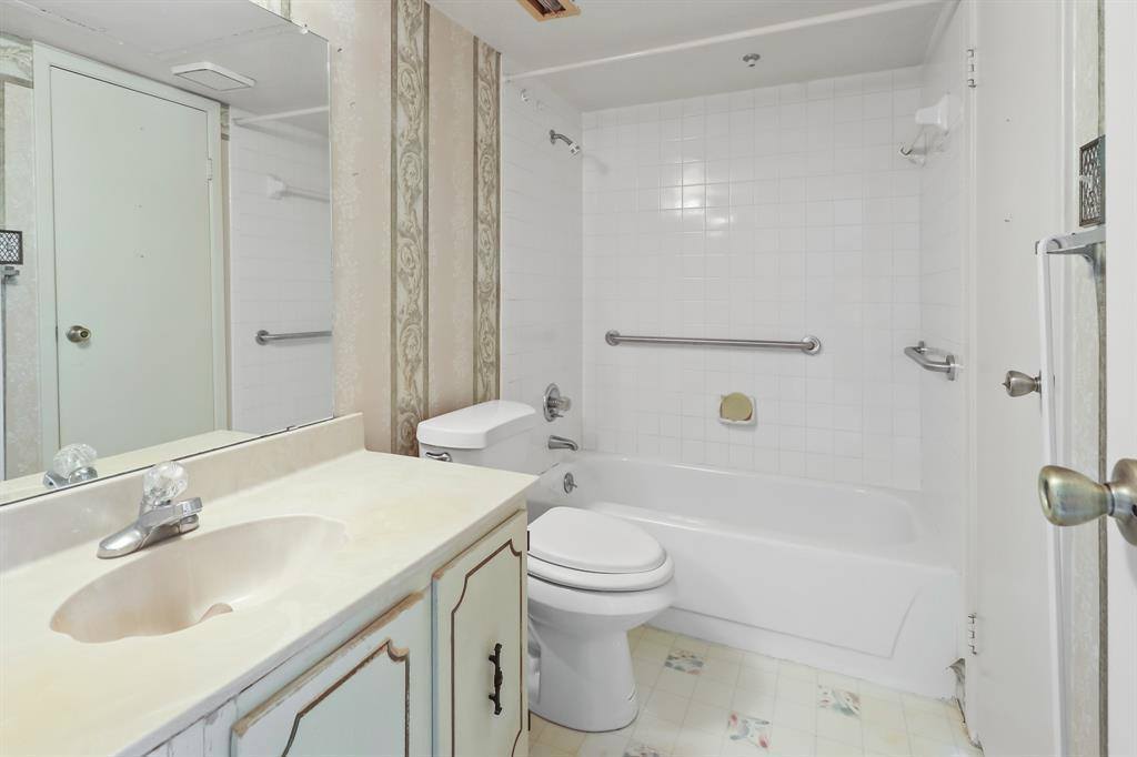 14777 Wunderlich Drive, Houston, TX 77069